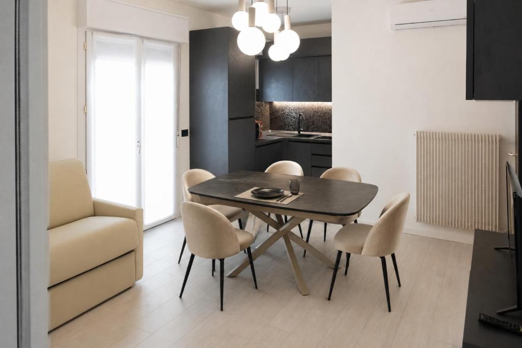 Dream Apartments - 1