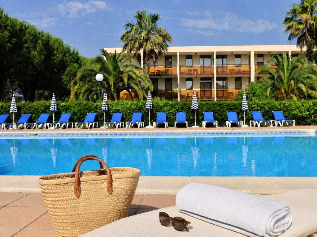 Studio climatisé 4 personnes, piscine, parking sécurisé - 1