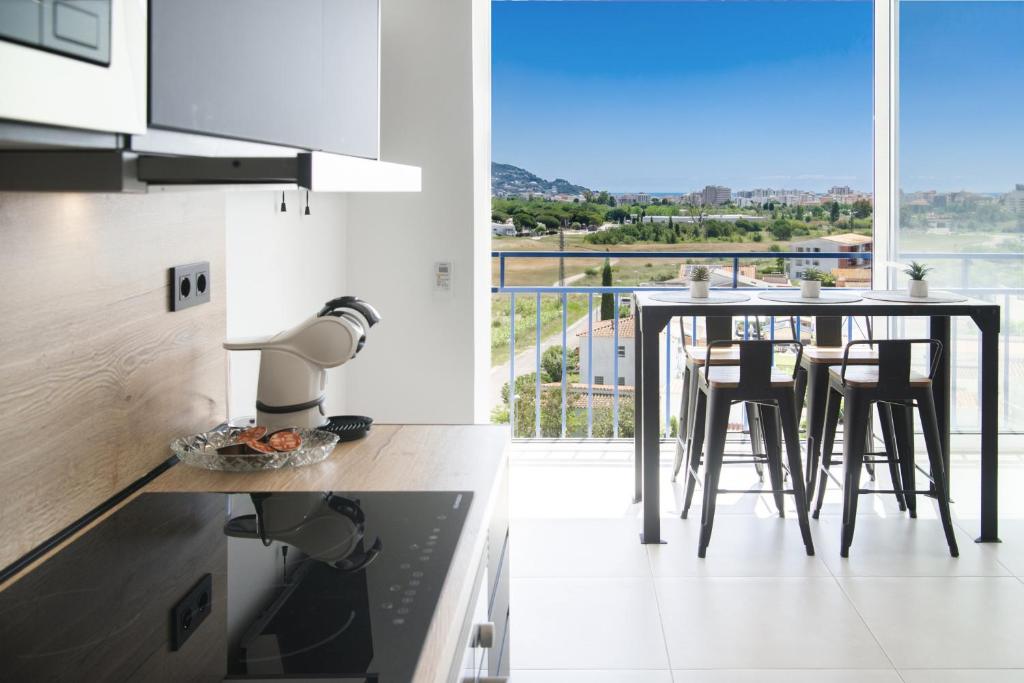 WELCS APARTAMENTO 375 EMP con piscina y parking - 4