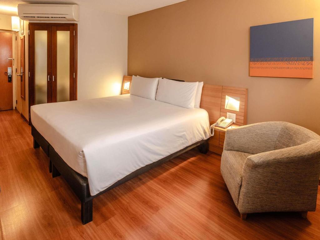 Novotel Lima San Isidro - 3
