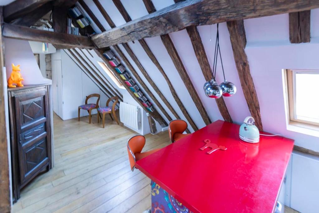Spacious Apartment Near The Palais Garnier - 4