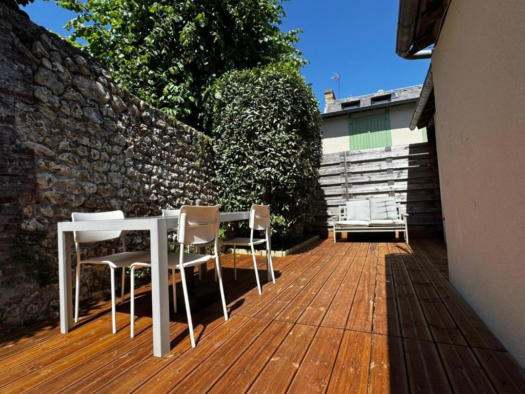 June - house in Honfleur, terrace, private parking - 3