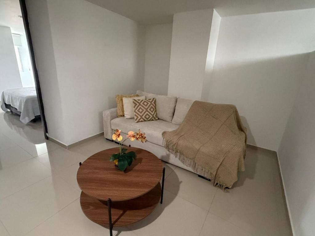 apartamento amoblado sotomayor - 5