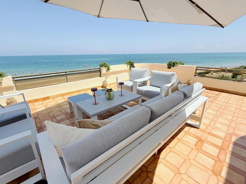 Playa Grande 52 by homeprive - 1