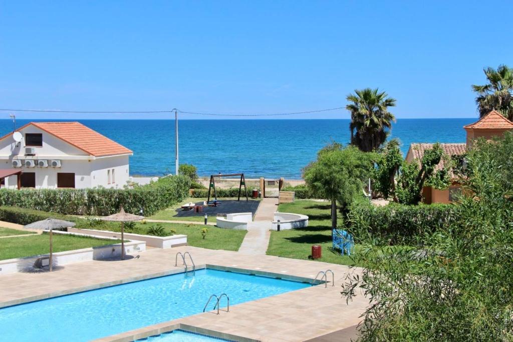 Tierra de mar 67 by homeprive - 2