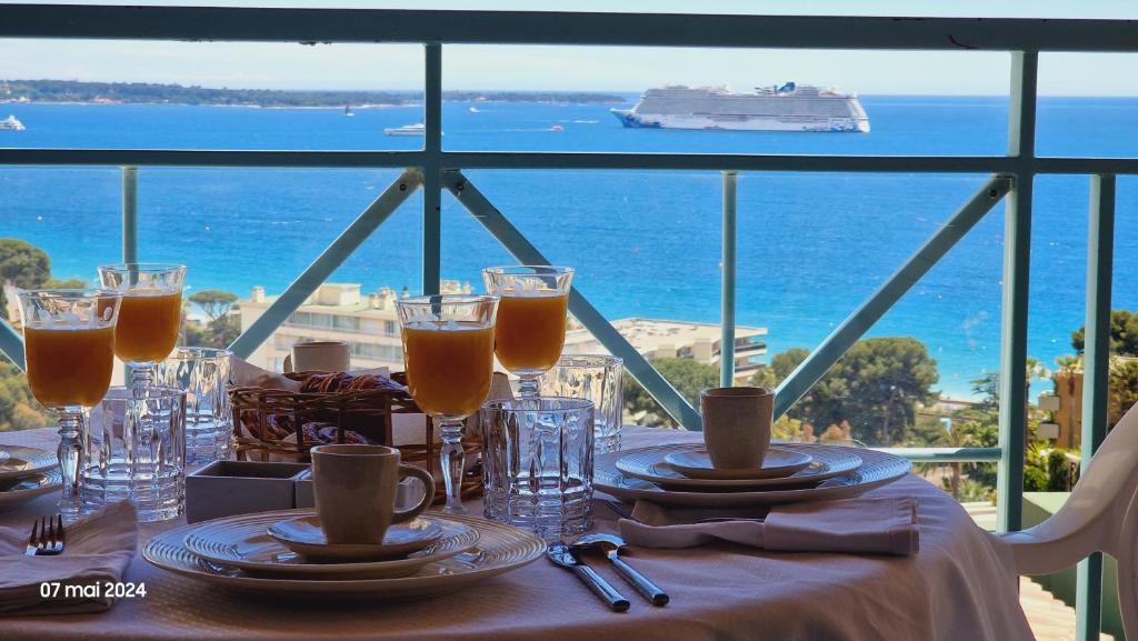 Holiday Paradise - Cannes - Sea View - Pool - Free Parking - Beach 4 min - 5
