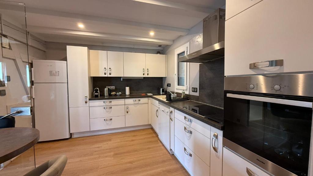 Maison Corberon - City Center Parking - 2