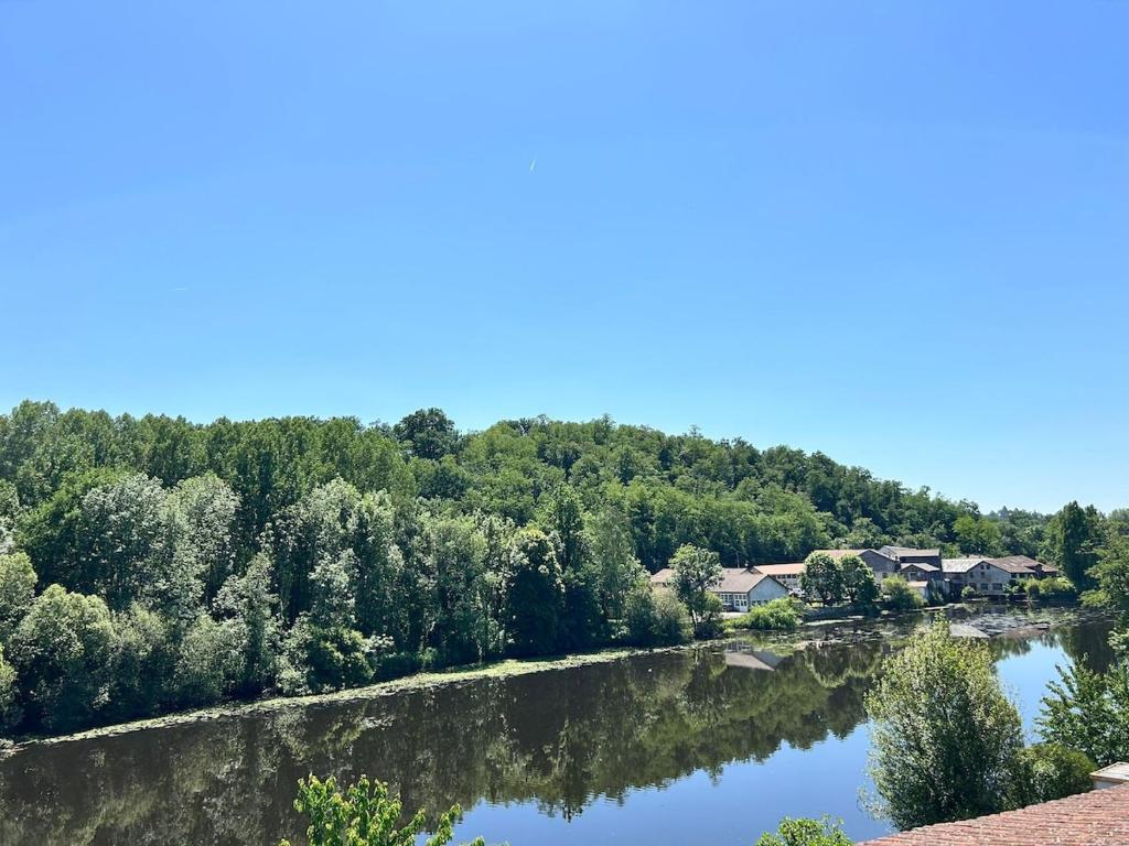 La Riviera, spacieux, sur les bords de Vienne - 3