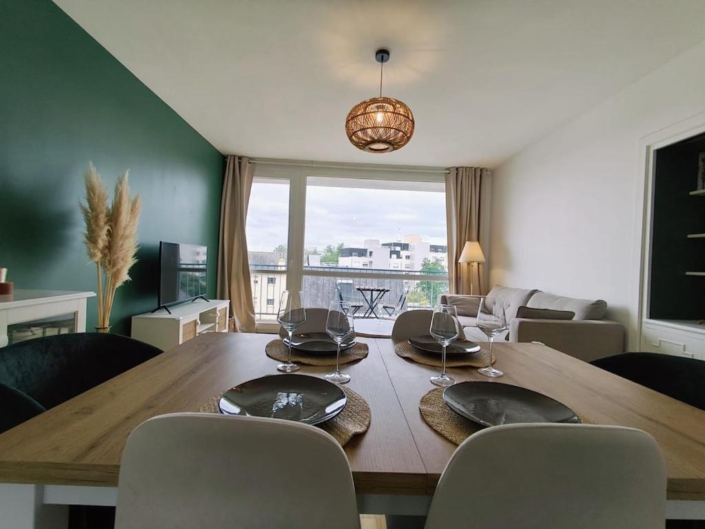 Suite Ô Mayeuc - 6 personnes - Parking & Terrasse - Hyper centre Rennes - Second Lodge - 1