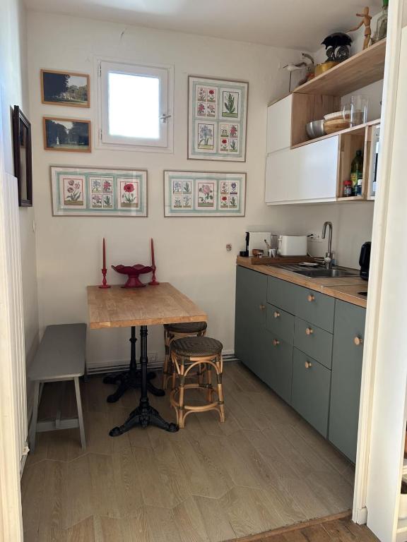 Charming apartment just steps from the Pantheon - 5