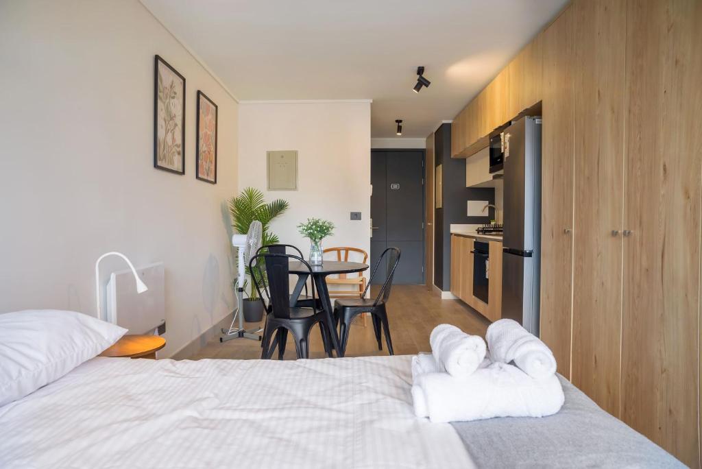 Chic Studio Retreat in Las Condes for 2 - 3