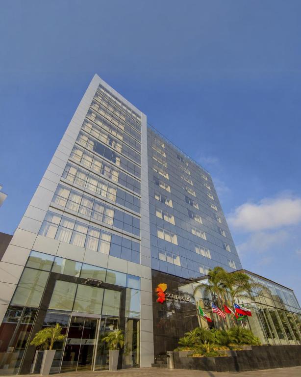 Sol de Oro Hotel & Suites - 1