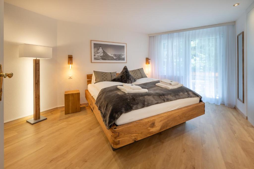 Luxus Familiendomizil mit Matterhornsicht by Inspiring Places Zermatt - 3