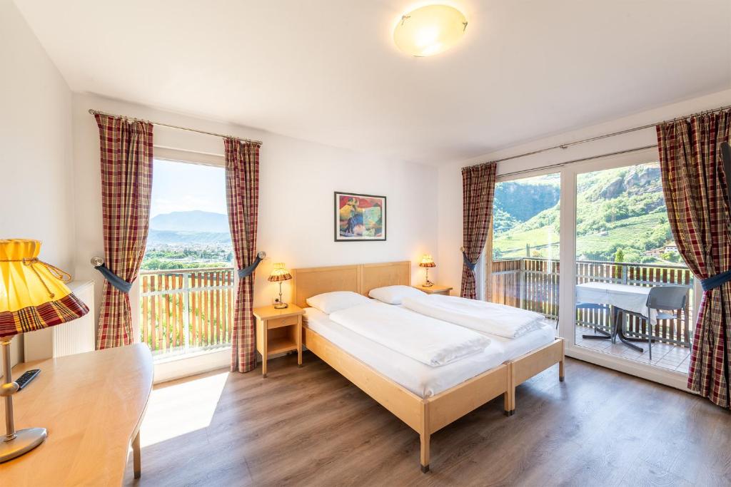Hotel Hanny Panoramic Views over Bolzano - 4