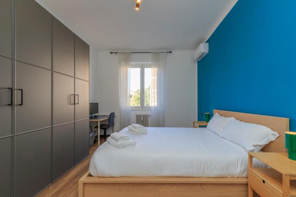 Xenia Milano - 2 rooms apt in Viale Suzzani 88 - 2