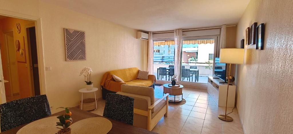 Large apartment with a 35 m terrace - 2