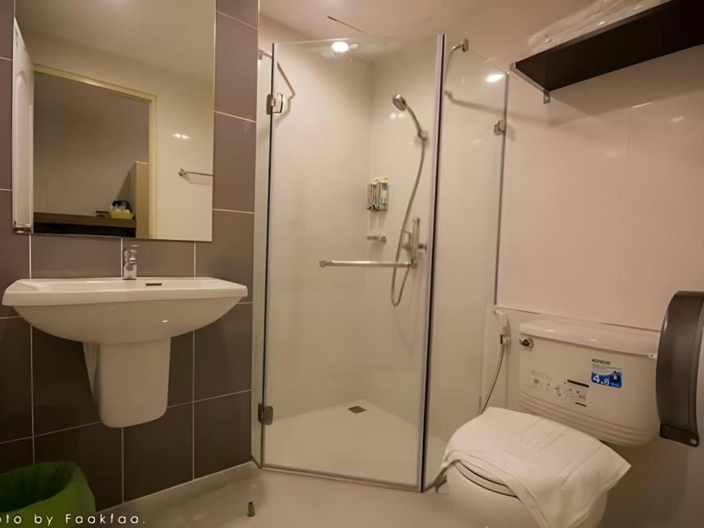 Well-appointed bathrooms