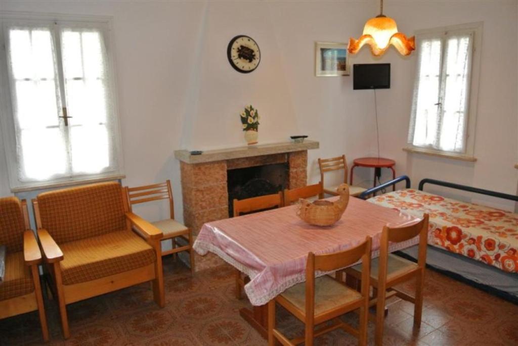 Charming single villa with garden and parking - 2