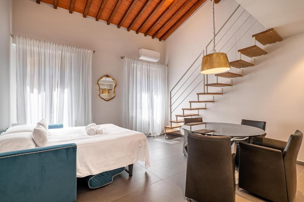 Luxury Apt 100m from Duomo, PS5 and Fitness Zone - 4