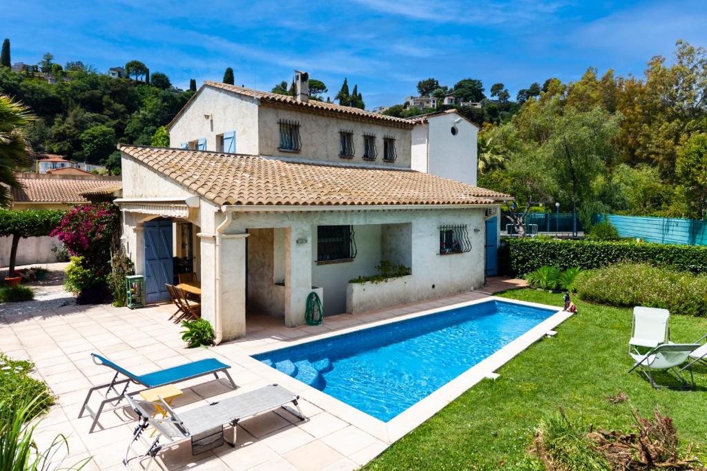 Villa in Cagnes-sur-Mer - 1