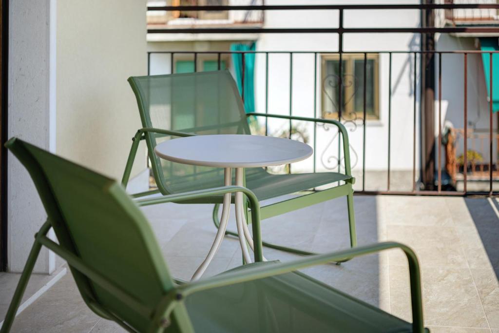 Charming Lake Garda Apartment - 3
