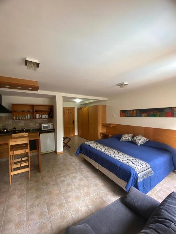 Cálido departamento en San Martin de los Andes con piscina climatizada - 3