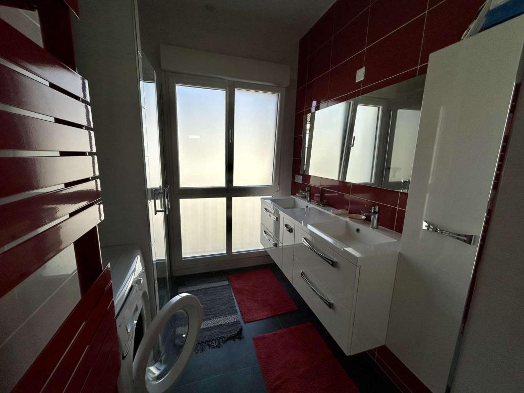 Appartement familial en hyper centre de Royan, 6/8 pers, ascenseur - FR-1-494-180 - 5