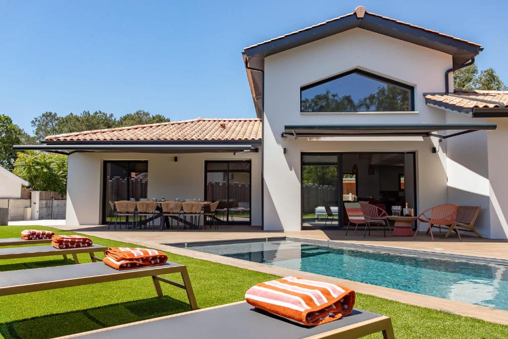 Villa La Parenthese avec piscine chauffee et climatisation - 1