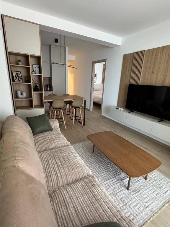 Sunny apartment Becici - 2