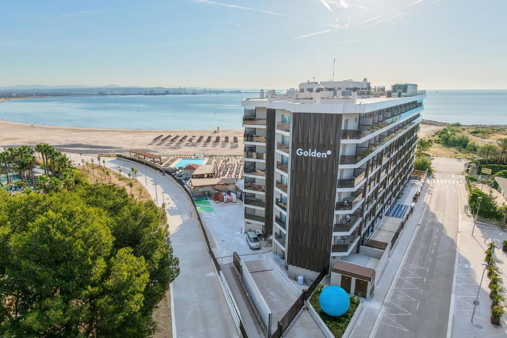 Golden Donaire Beach 4 Sup - 1