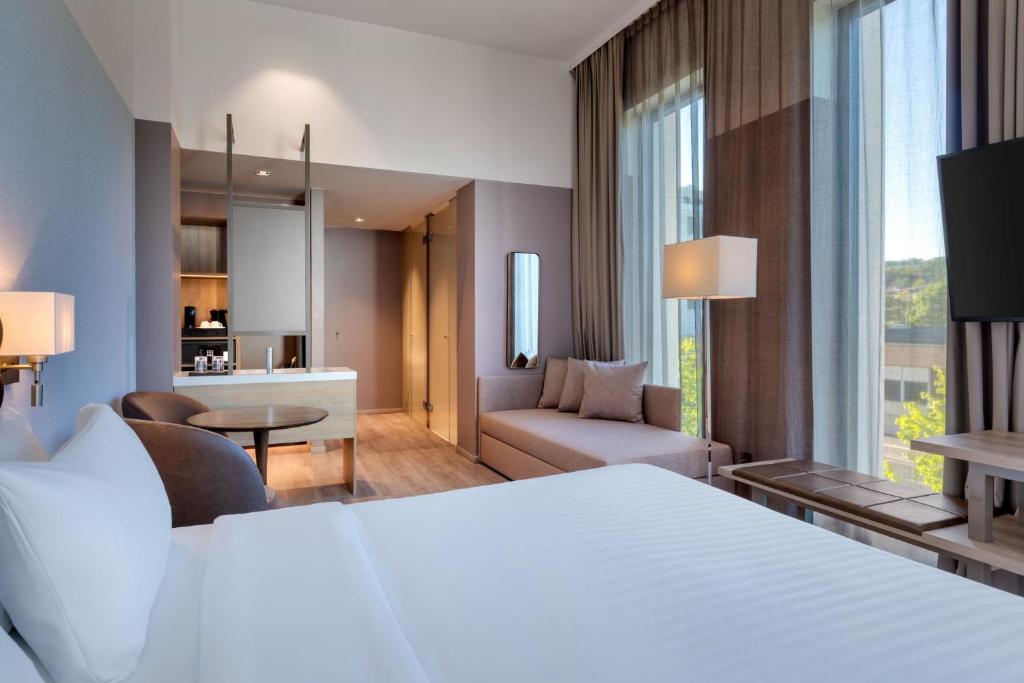 AC Hotel by Marriott Wuerzburg - 5