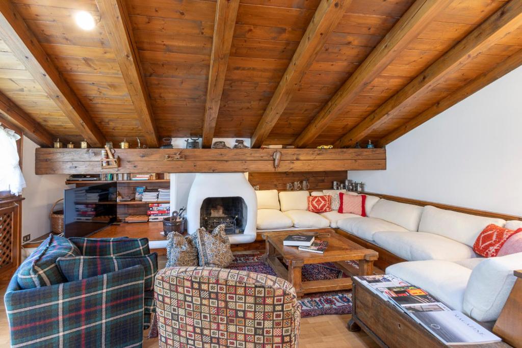 Casa Lavinores, with panoramic balcony - 1