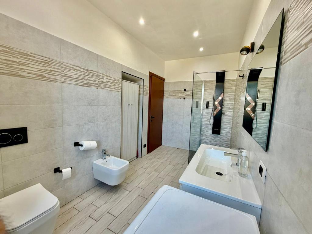 Dela Cruz Home Rental - 4