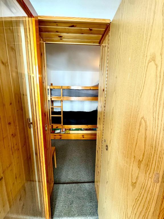 Apartment in Cervinia, 50 meters from the ski slopes and garage - 4
