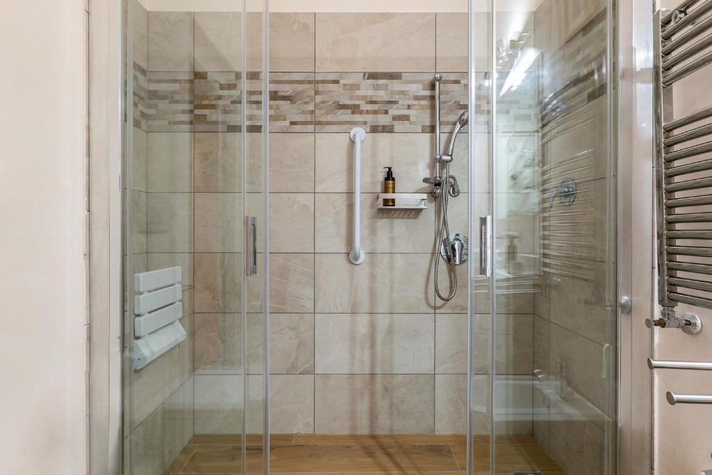 TreasureRome Opera & Trevi Green Suite 2BR - 5