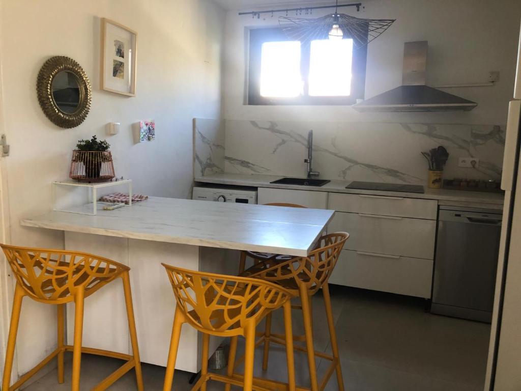 Charmant appartement avec extérieur - 3