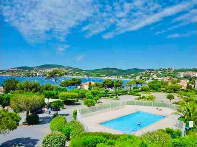Studio climatisé avec une vue mer panoramique sur la baie d'Agay - 2