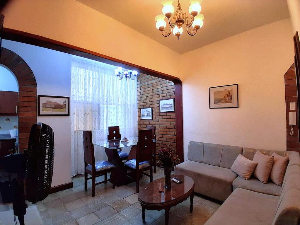 Apartamento Amplio y Cómodo en el Centro de Palmira de 2 Habitaciones con Aire Acondicionado - 3