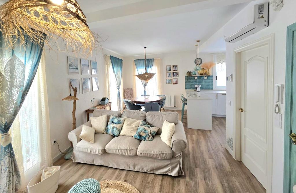 Casa LA VILA -Lujo de temporada- playa 50mt & Internet 600Mbps , Solarium privado 40m2, Smart TV 75" - Alquiler mensual 30 noches minimo - 5