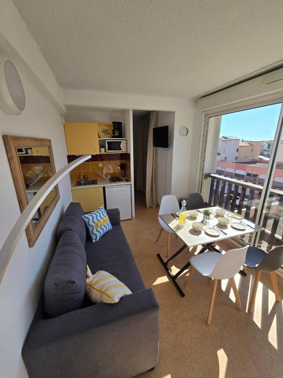 Studio avec piscine 2-4 personnes à deux pas du port - 2