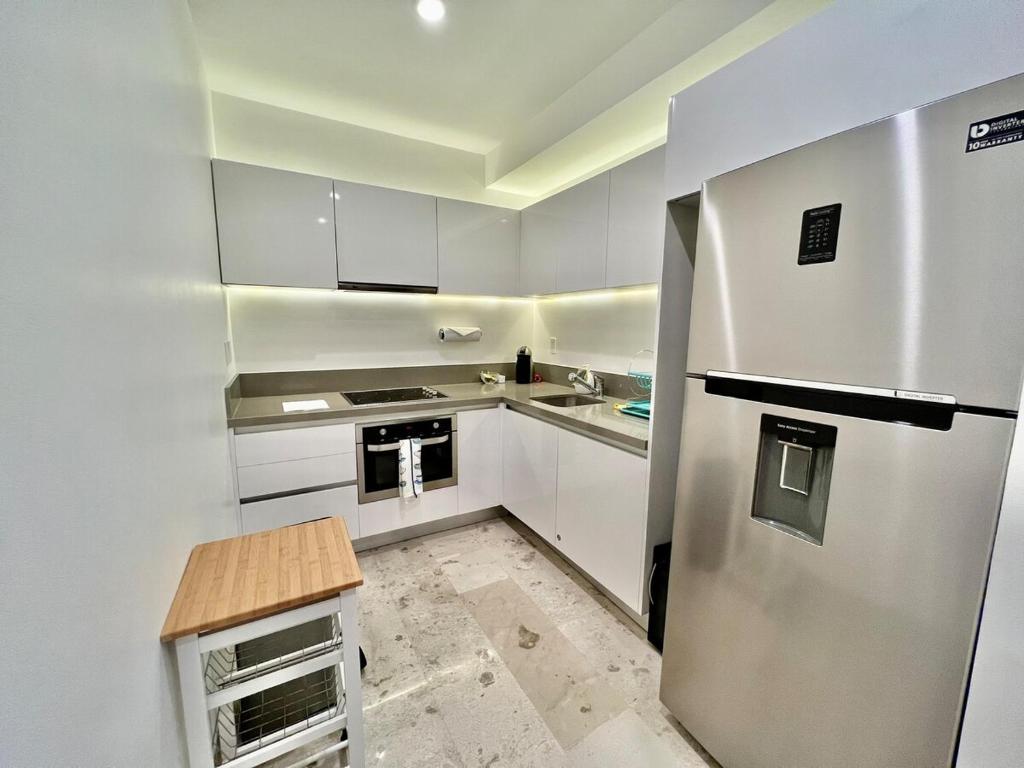 Quiet & Luxurious Apartment with the Best Location - 4