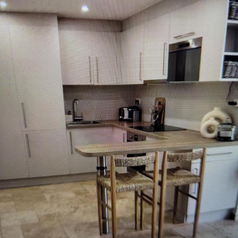 Tastefully decorated house in Mandelieu-la-Napoule - 5