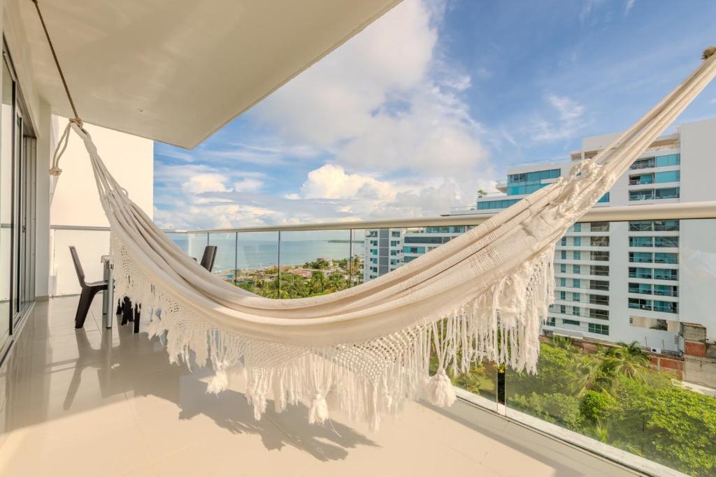 Spectacular Ocean View · Direct Beach Access - 1