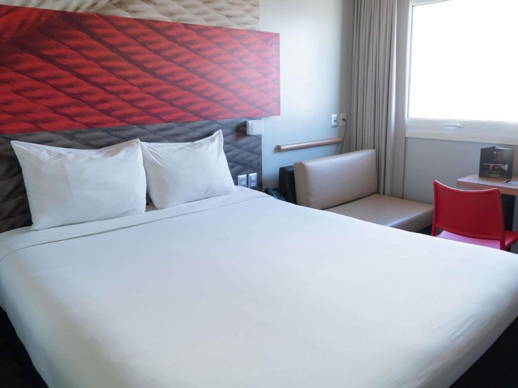ibis Trujillo - 2