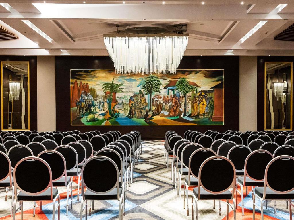 Toplantı odası / Geniş salon