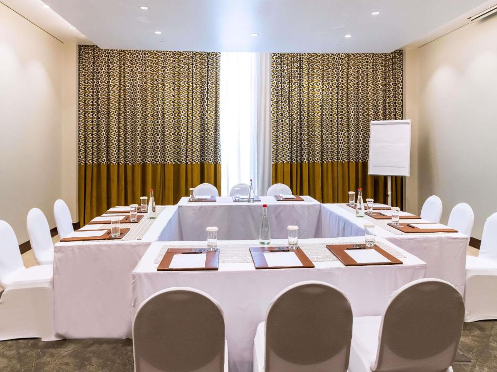 Toplantı odası / Geniş salon