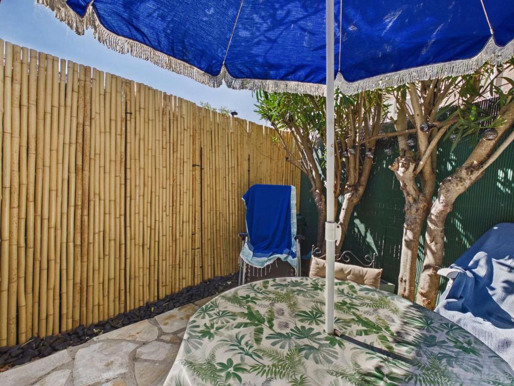 Maison mitoyenne avec piscine - 4 pers. - FR-1-326-878 - 2