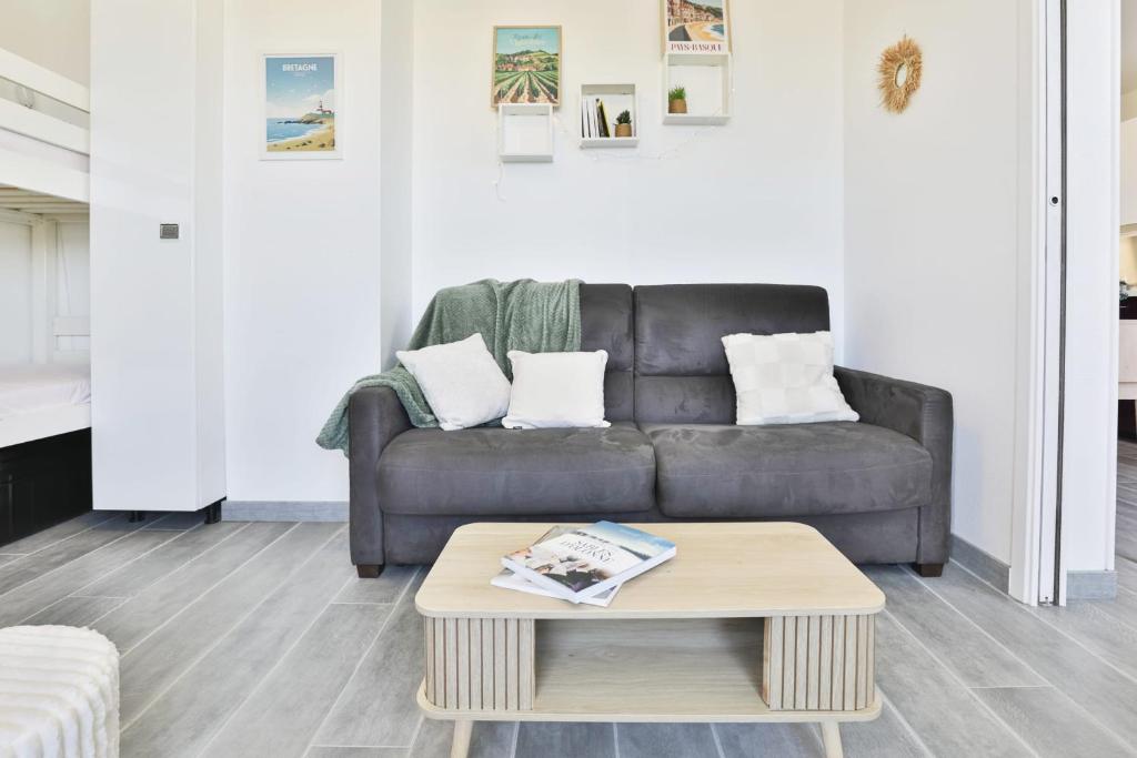 Appartement avec terrasse ensoleillée sur le port Olona - 4
