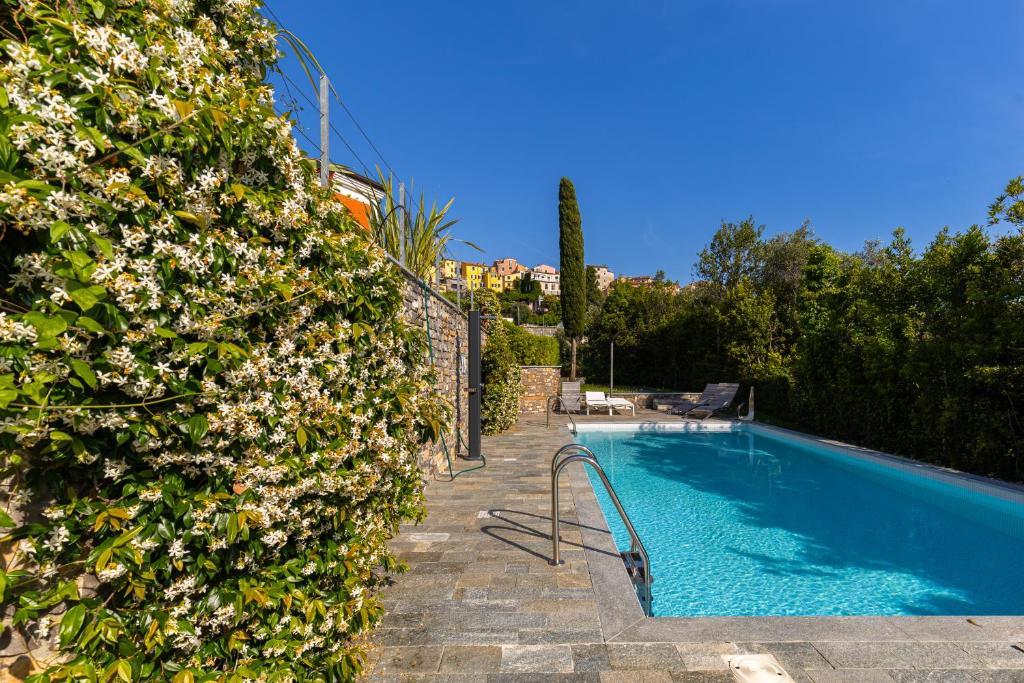 Villa Zanelli garden - 3