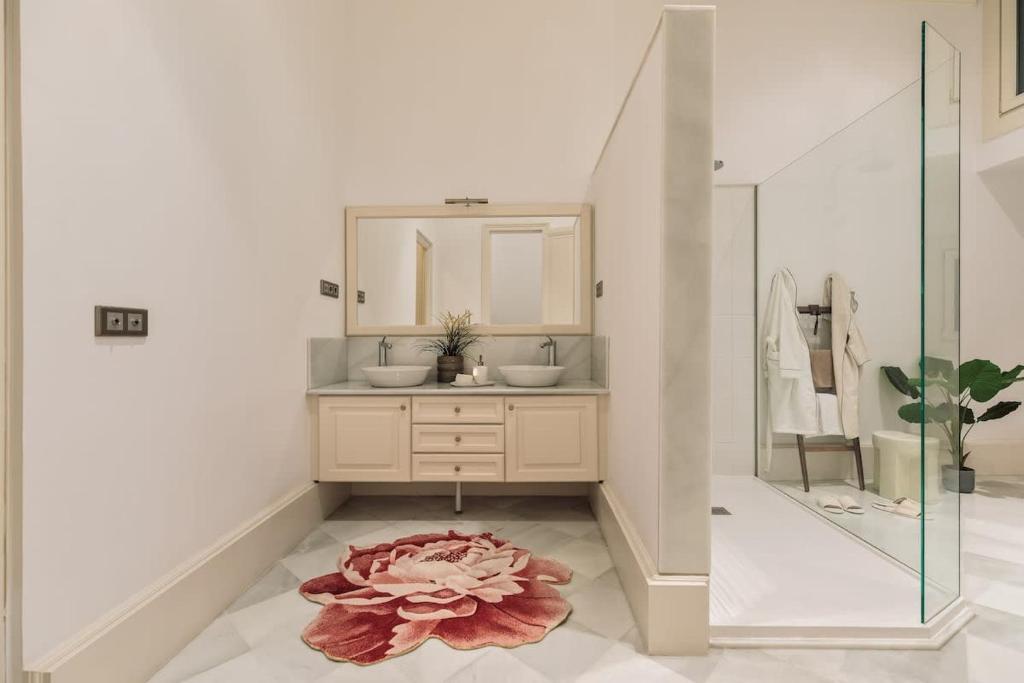Magnificant Rambla Plaza View - Monthly Rental - 5